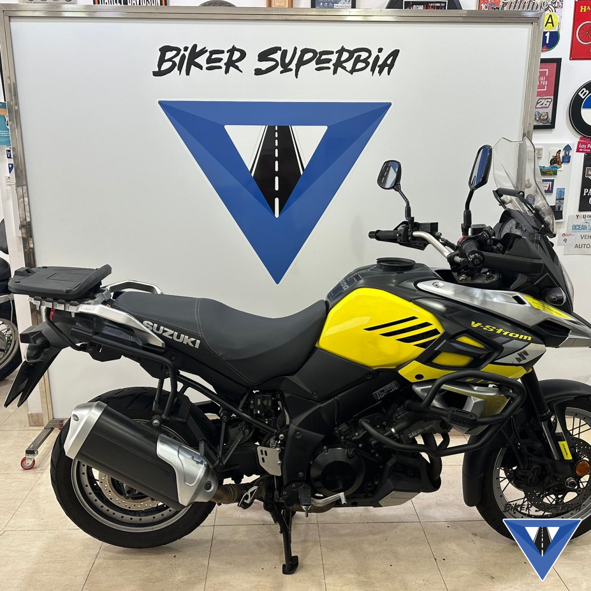 SUZUKI, V STROM